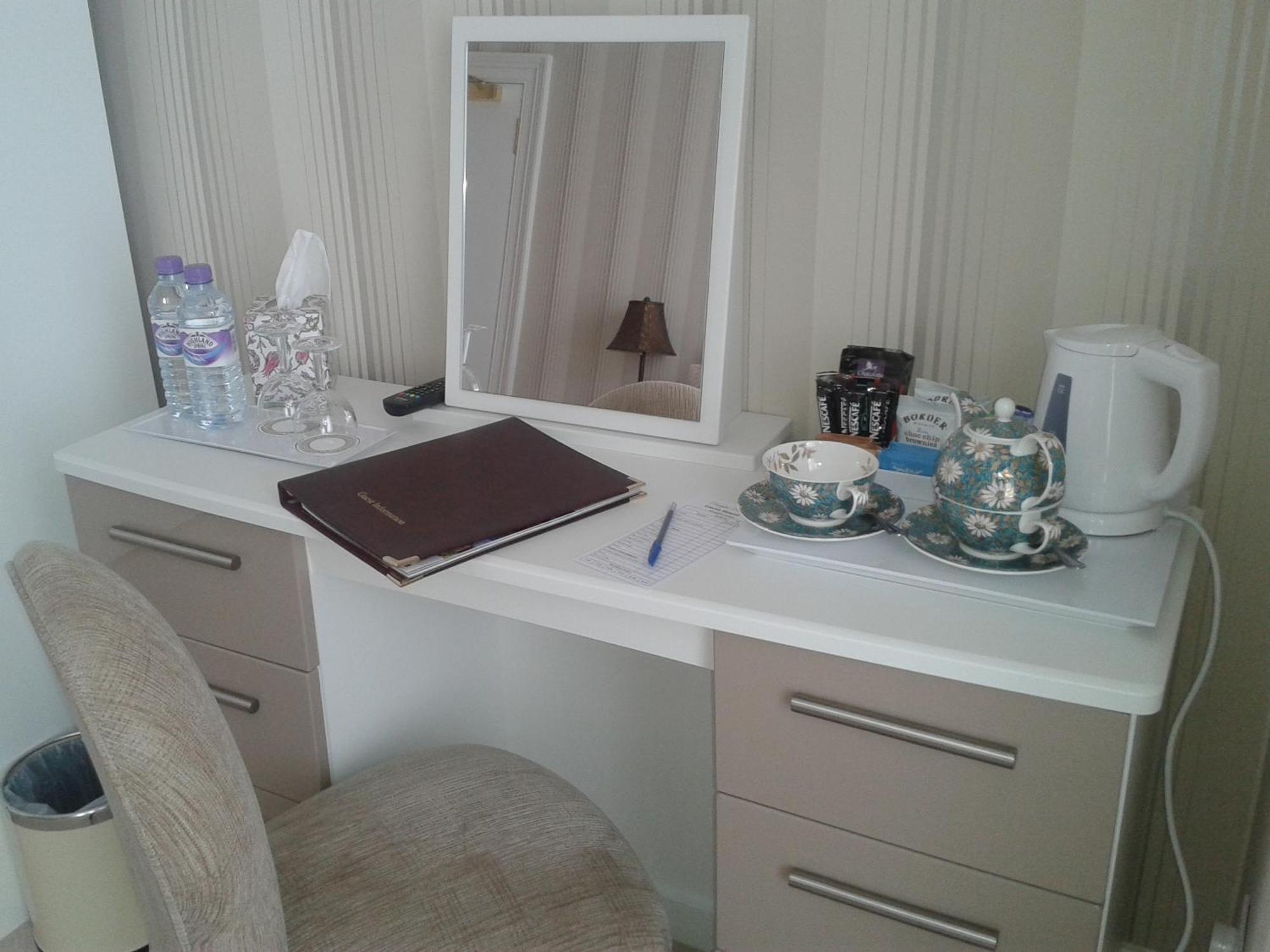 Douglas Park Guest House Kirn 部屋 写真